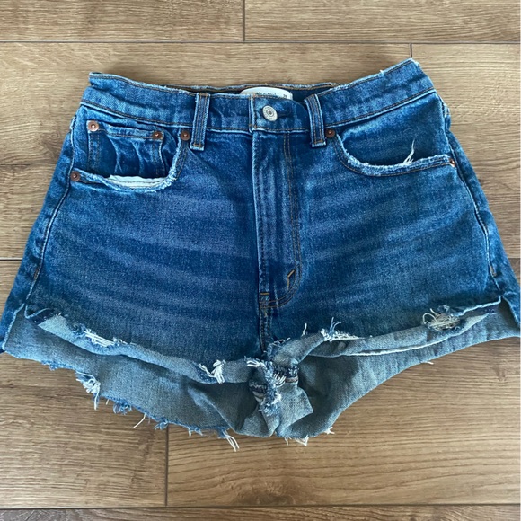 Jean shorts, mom jean style - Picture 1 of 3